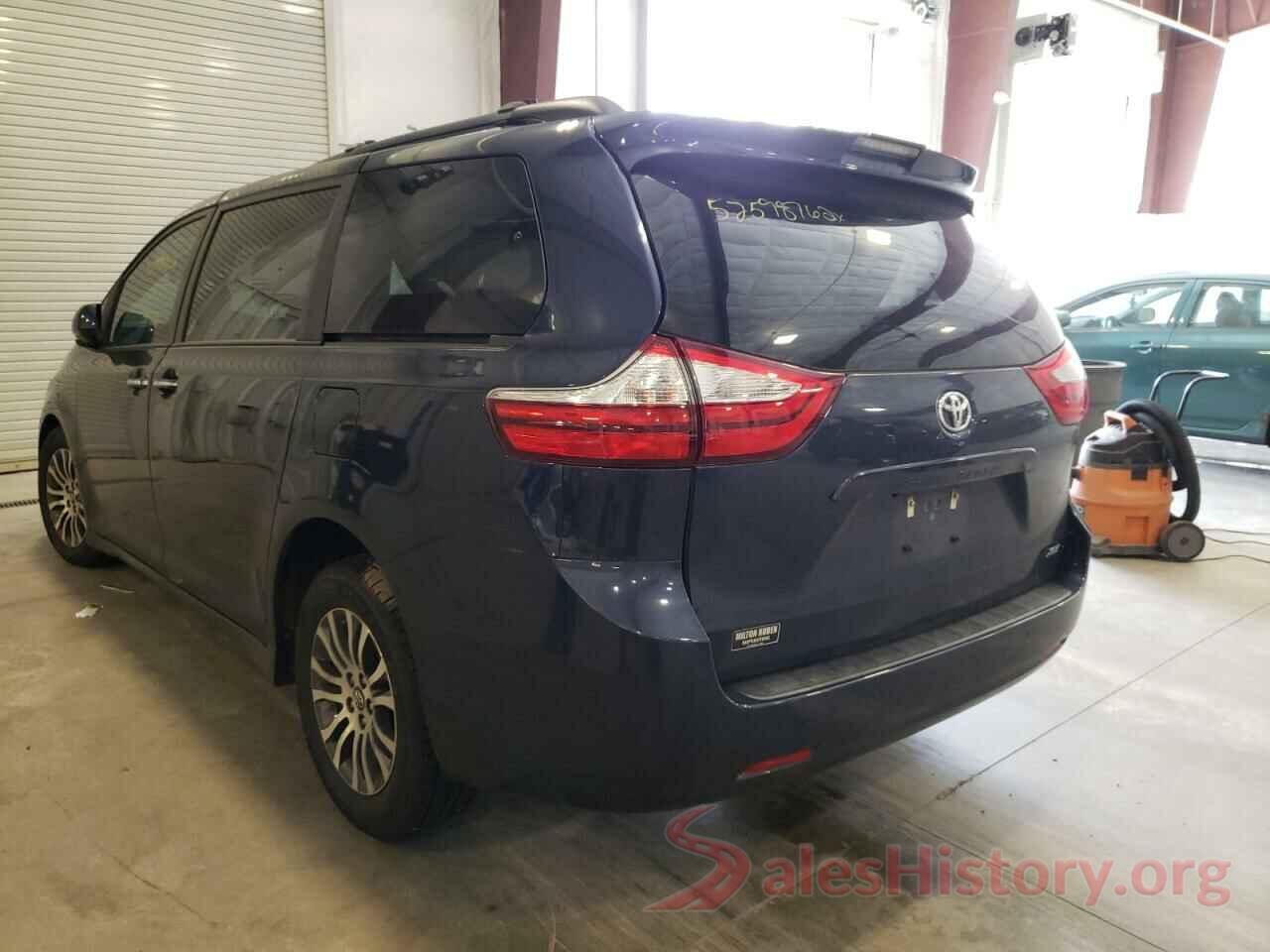 5TDYZ3DC3KS009032 2019 TOYOTA SIENNA