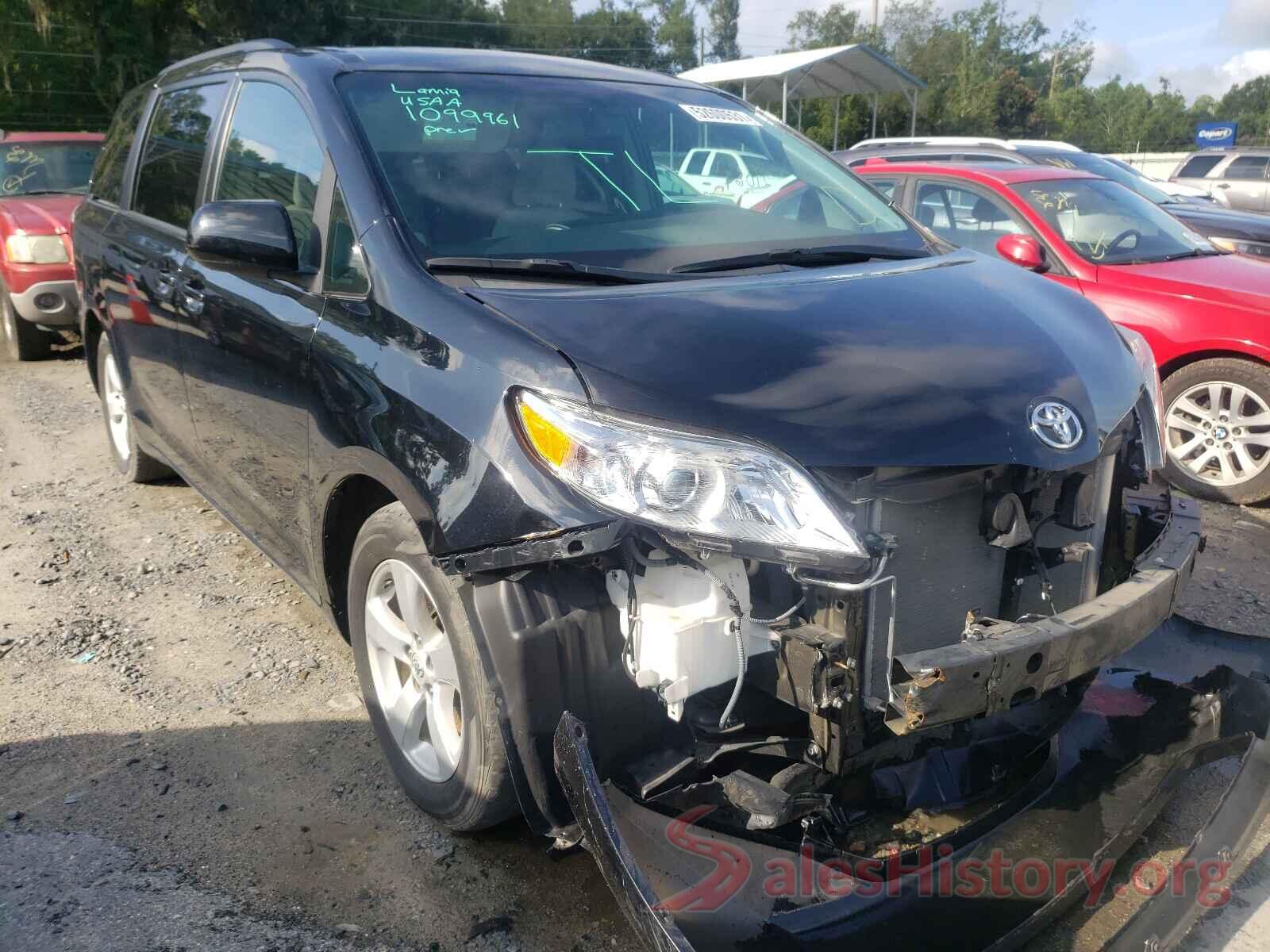 5TDKZ3DC1HS876508 2017 TOYOTA SIENNA