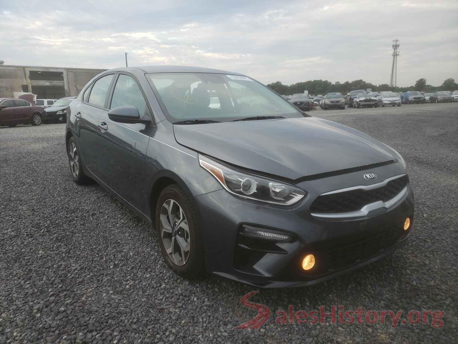 3KPF24AD9KE120256 2019 KIA FORTE