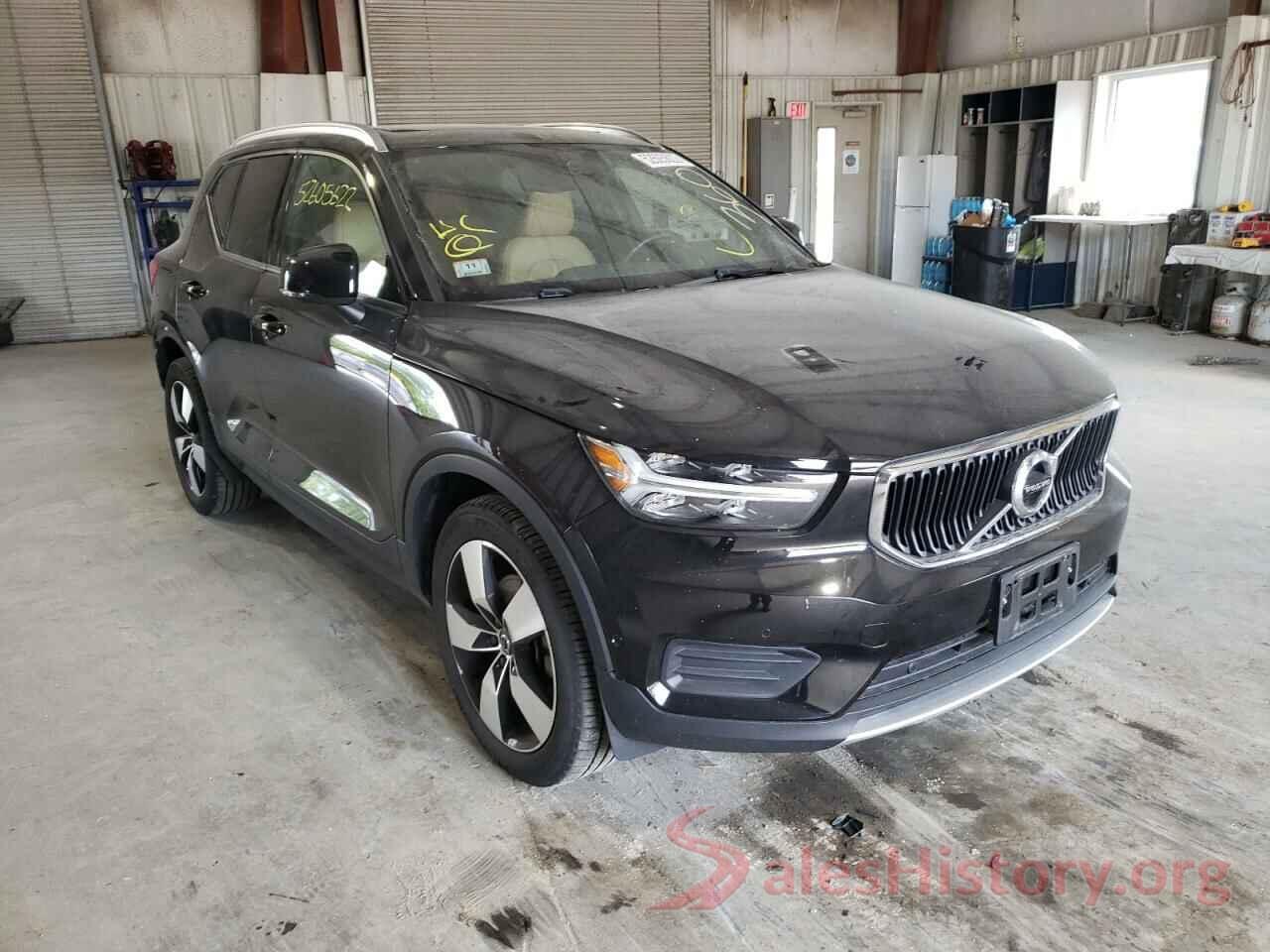 YV4162UK8K2144782 2019 VOLVO XC40