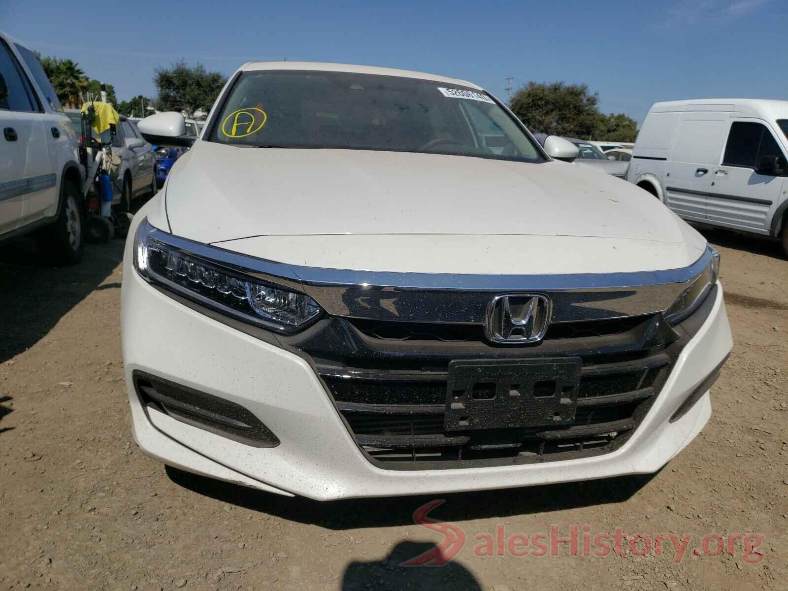 1HGCV1F11KA134776 2019 HONDA ACCORD