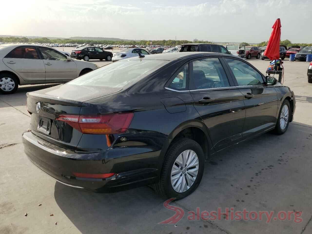 3VWN57BU1KM182272 2019 VOLKSWAGEN JETTA