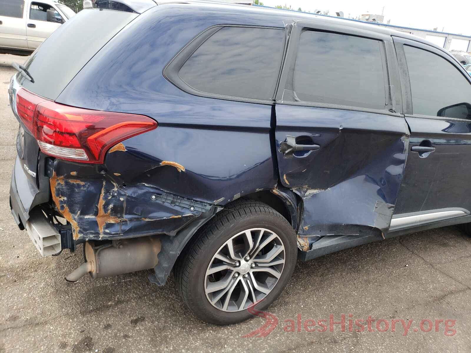 JA4AZ3A36JJ005598 2018 MITSUBISHI OUTLANDER