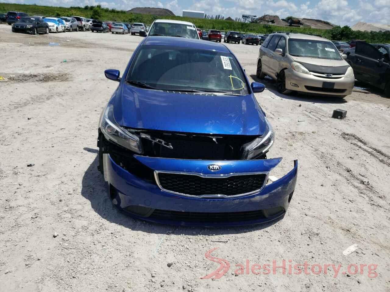 3KPFL4A72HE125492 2017 KIA FORTE