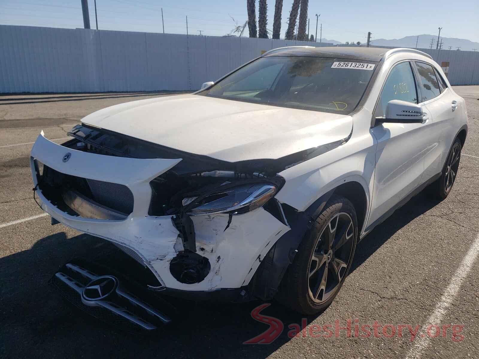 WDCTG4EB4KU012930 2019 MERCEDES-BENZ GLA-CLASS