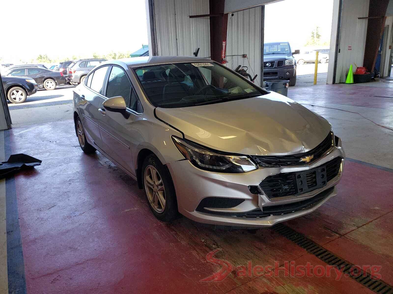 1G1BE5SM7J7145142 2018 CHEVROLET CRUZE