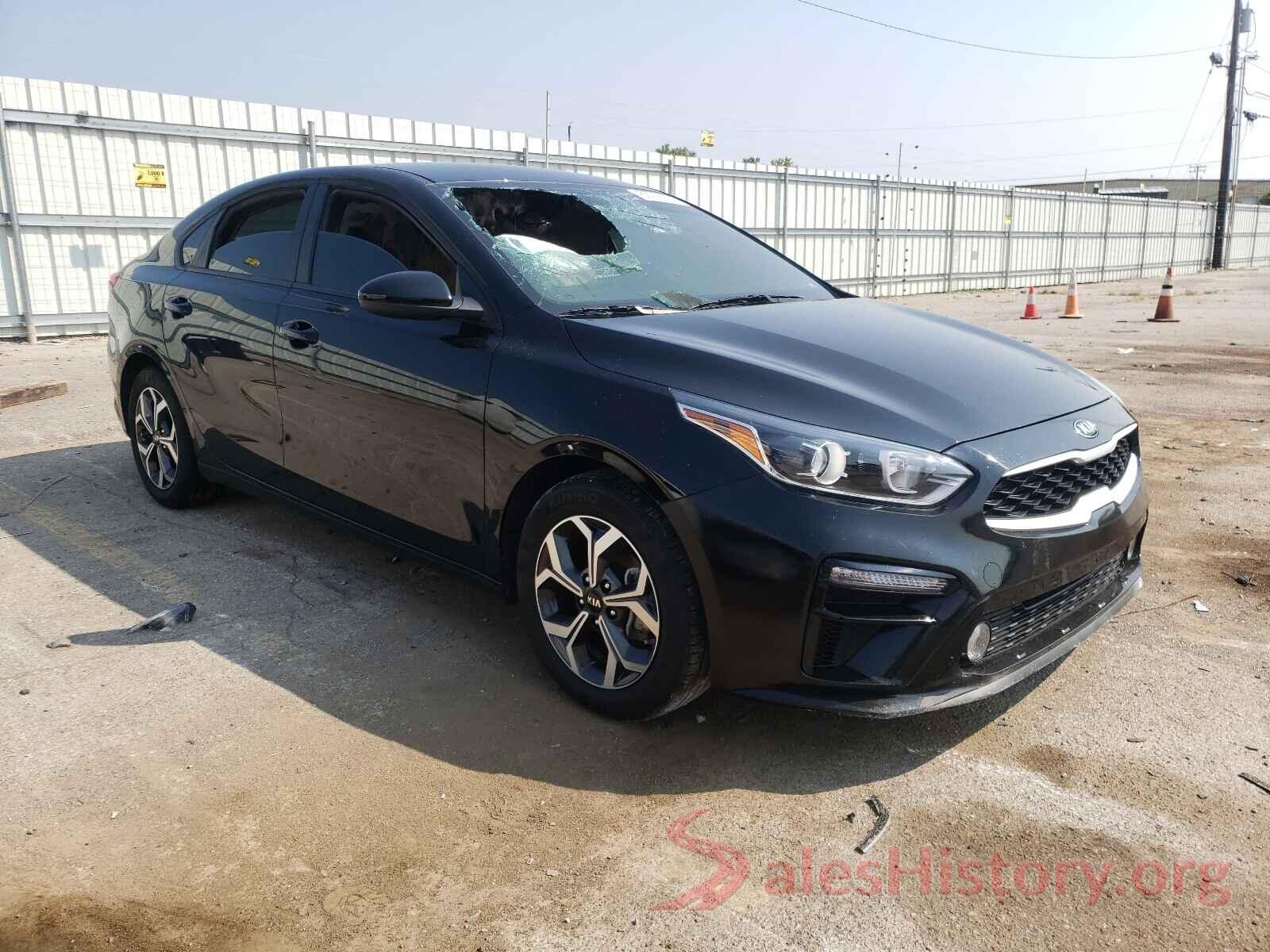 3KPF24AD2LE238957 2020 KIA CADENZA