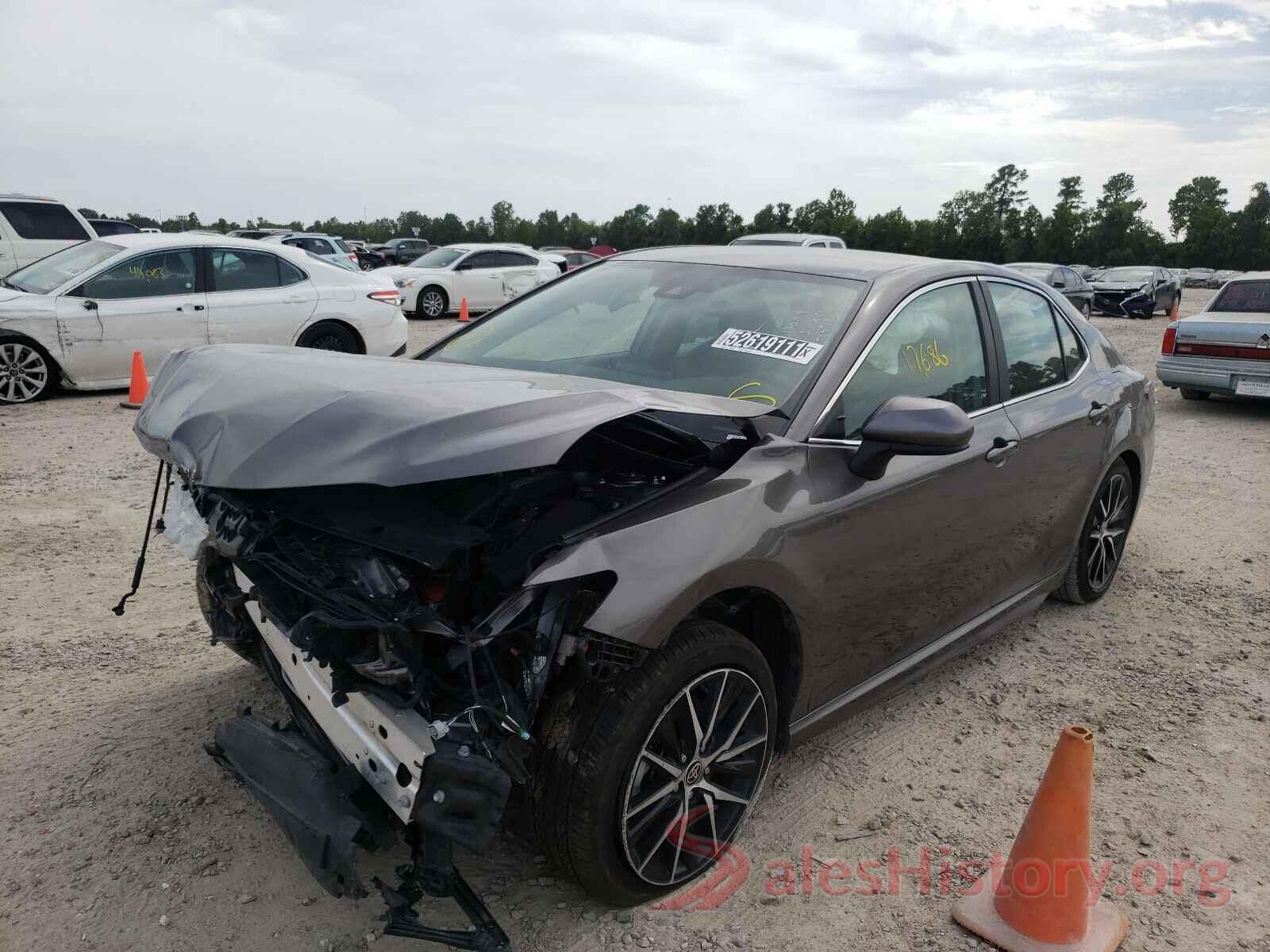 4T1G11AKXMU516314 2021 TOYOTA CAMRY