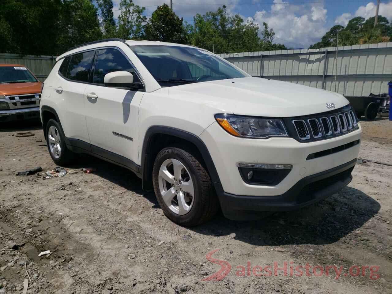 3C4NJCBB0JT471265 2018 JEEP COMPASS