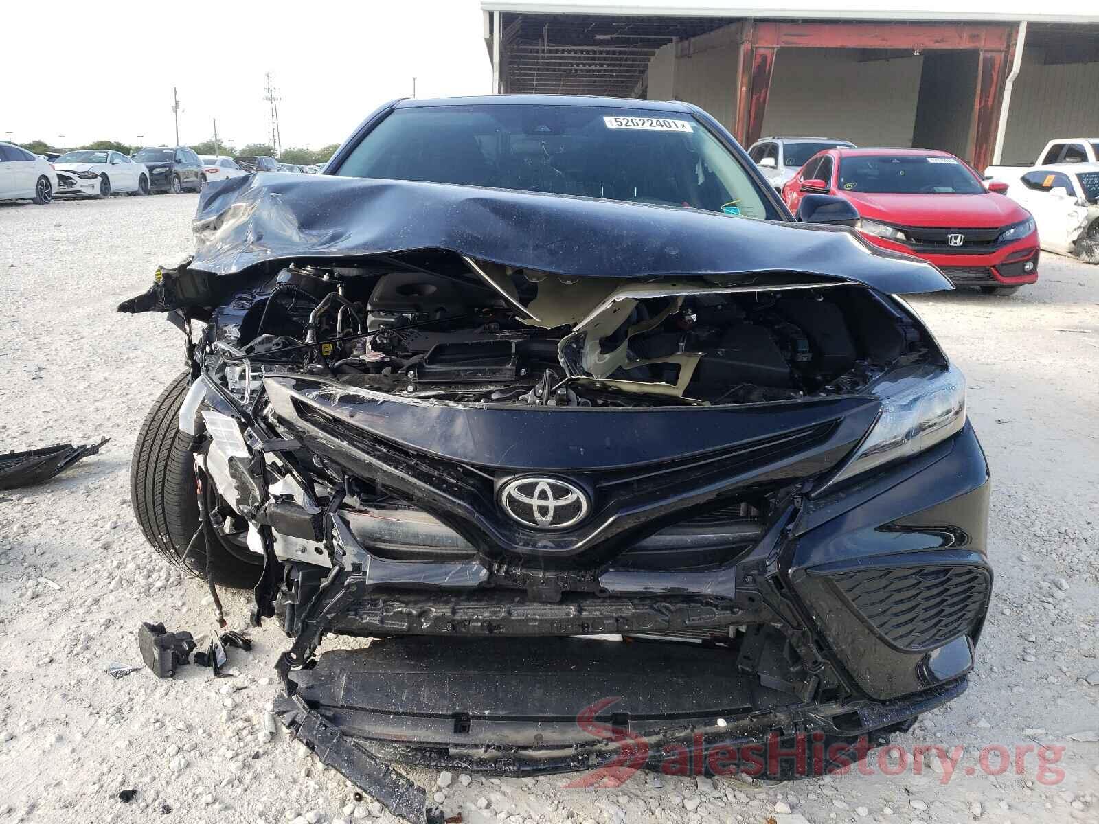 4T1G11AK1MU520929 2021 TOYOTA CAMRY