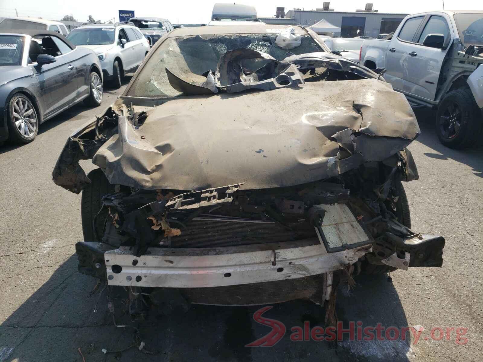 4T1B11HK6KU725546 2019 TOYOTA CAMRY