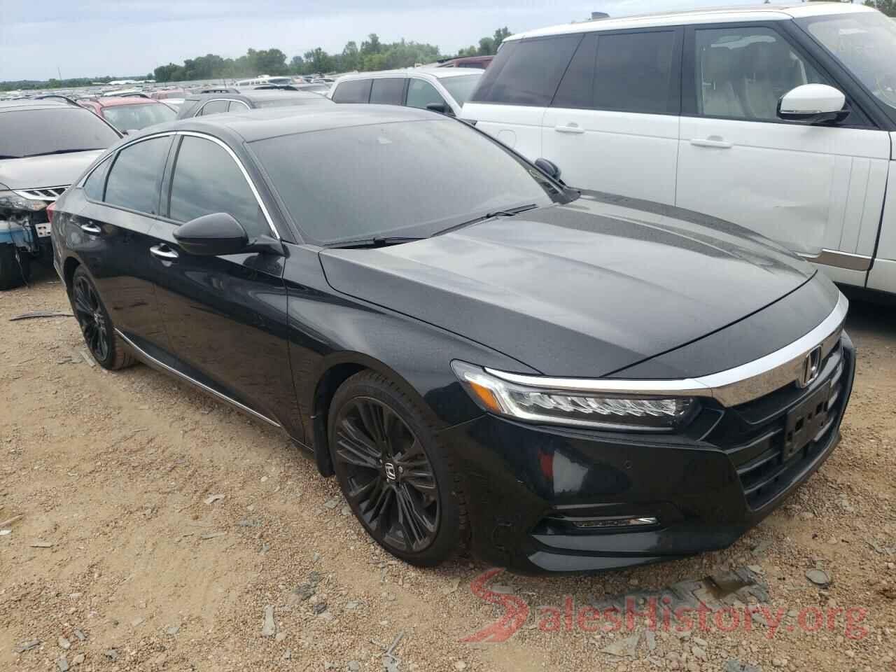 1HGCV2F96JA043206 2018 HONDA ACCORD