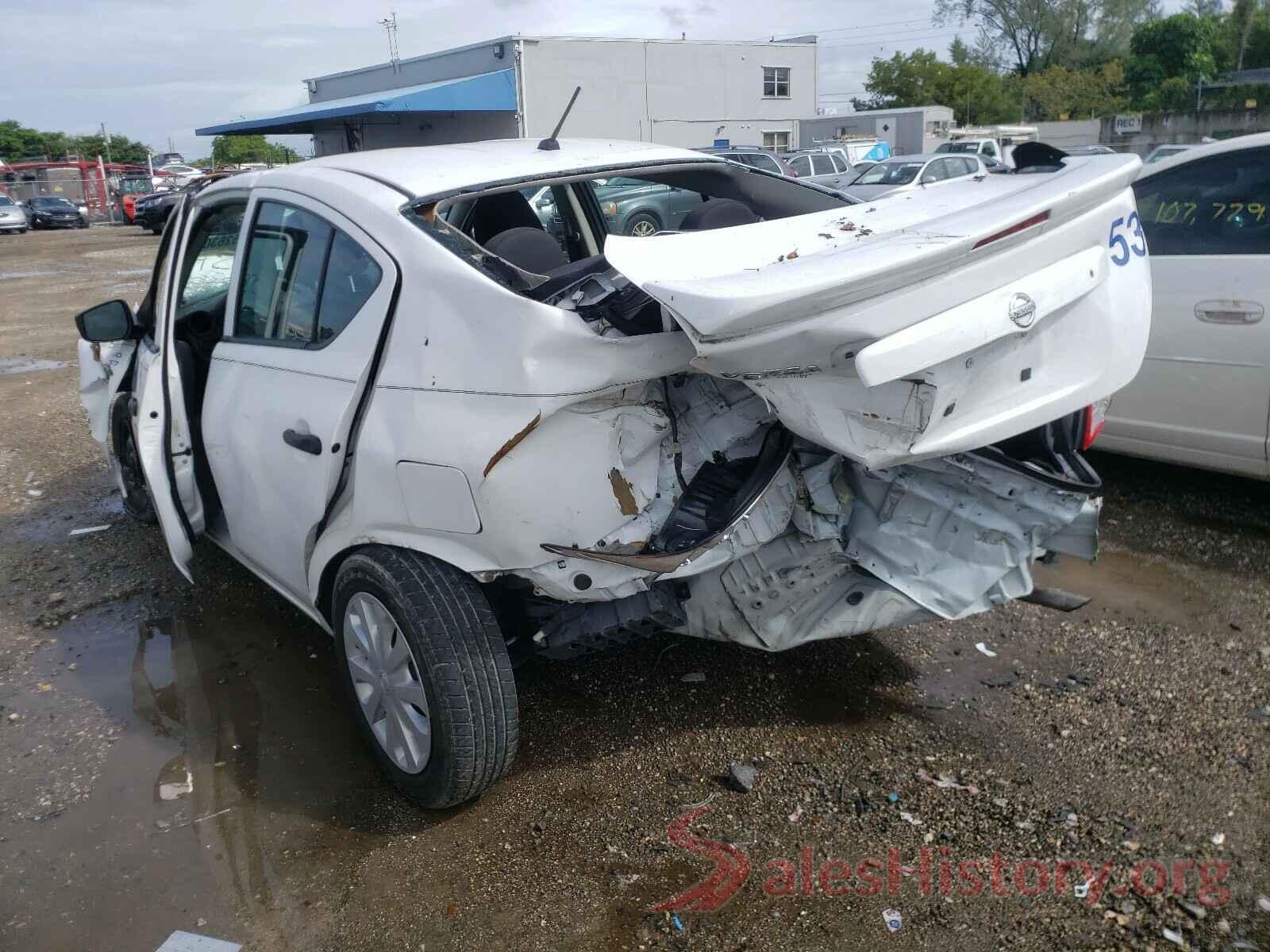 3N1CN7AP2JL823703 2018 NISSAN VERSA