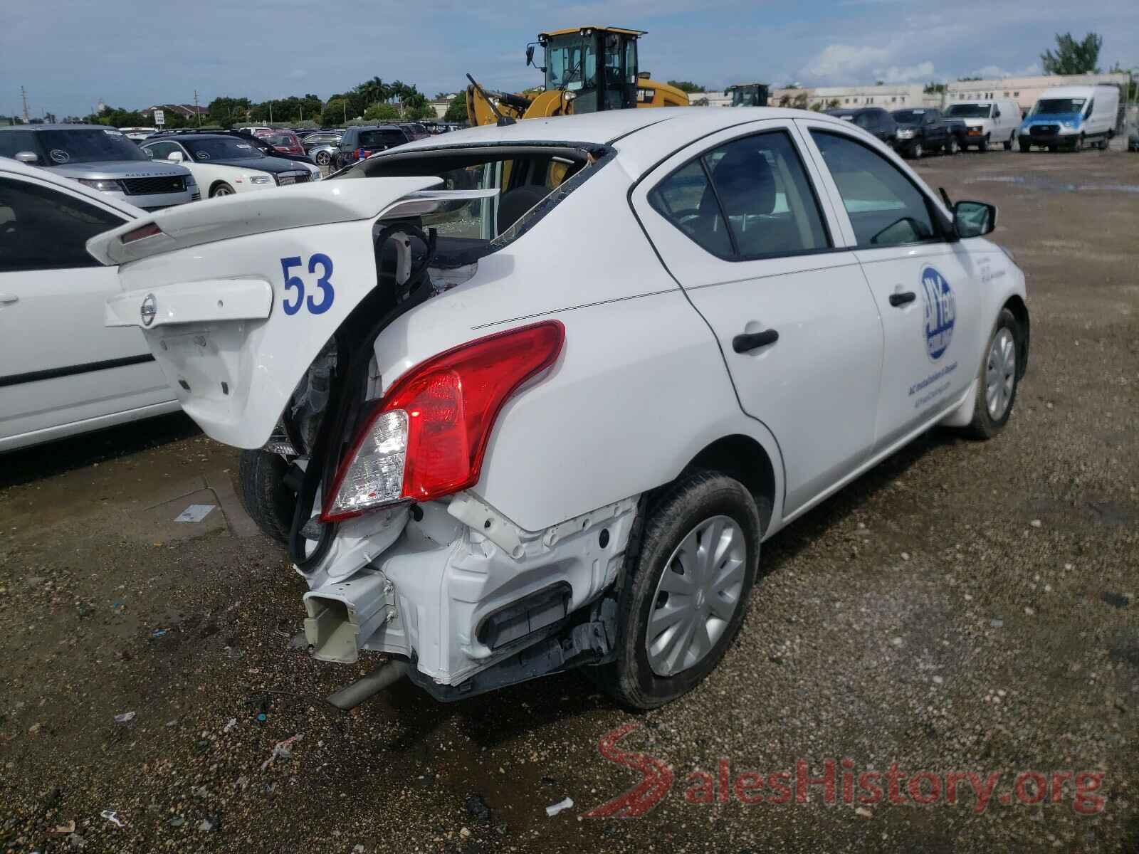 3N1CN7AP2JL823703 2018 NISSAN VERSA