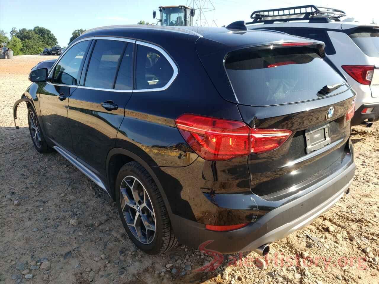 WBXHT3C3XJ5K22926 2018 BMW X1