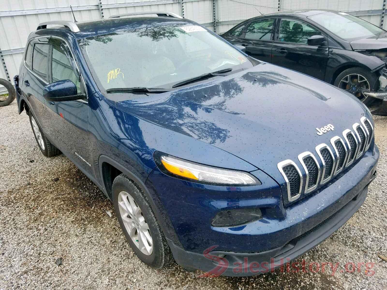 1C4PJLCB4JD551682 2018 JEEP CHEROKEE