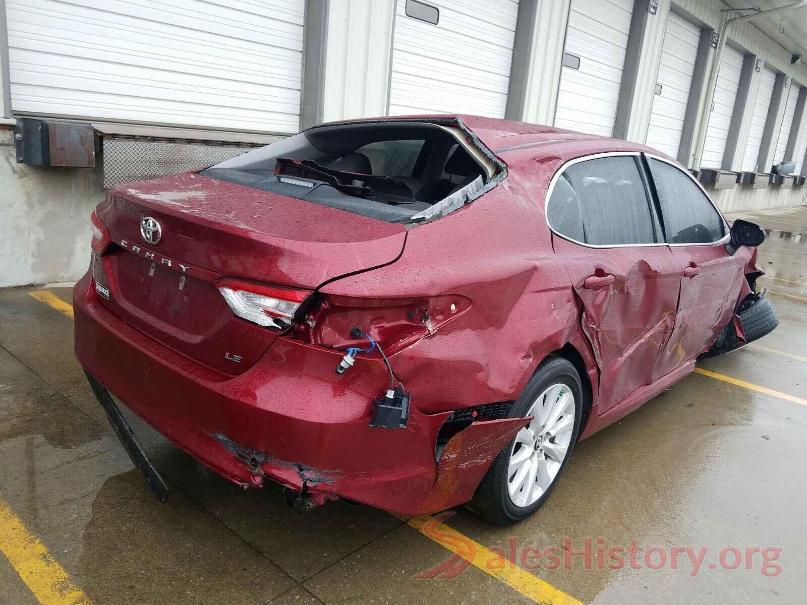 4T1B11HK1JU618371 2018 TOYOTA CAMRY