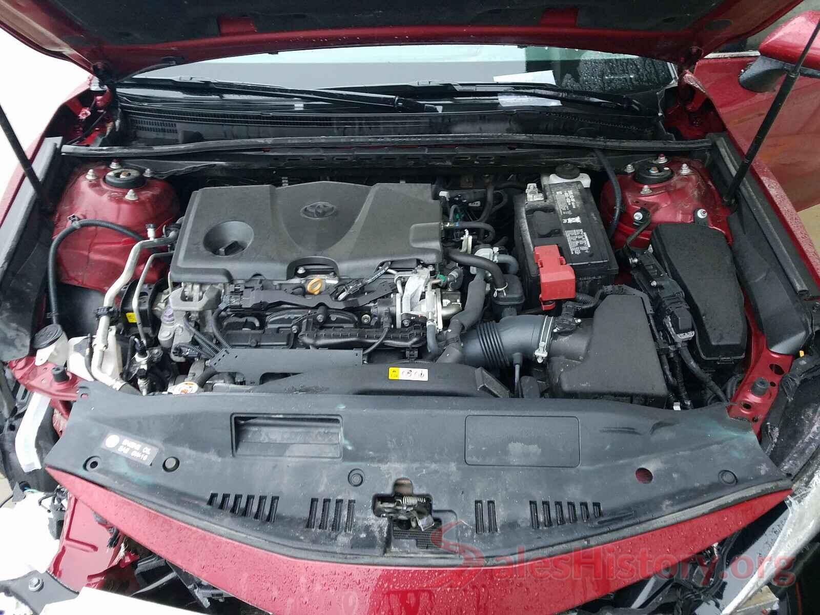 4T1B11HK1JU618371 2018 TOYOTA CAMRY