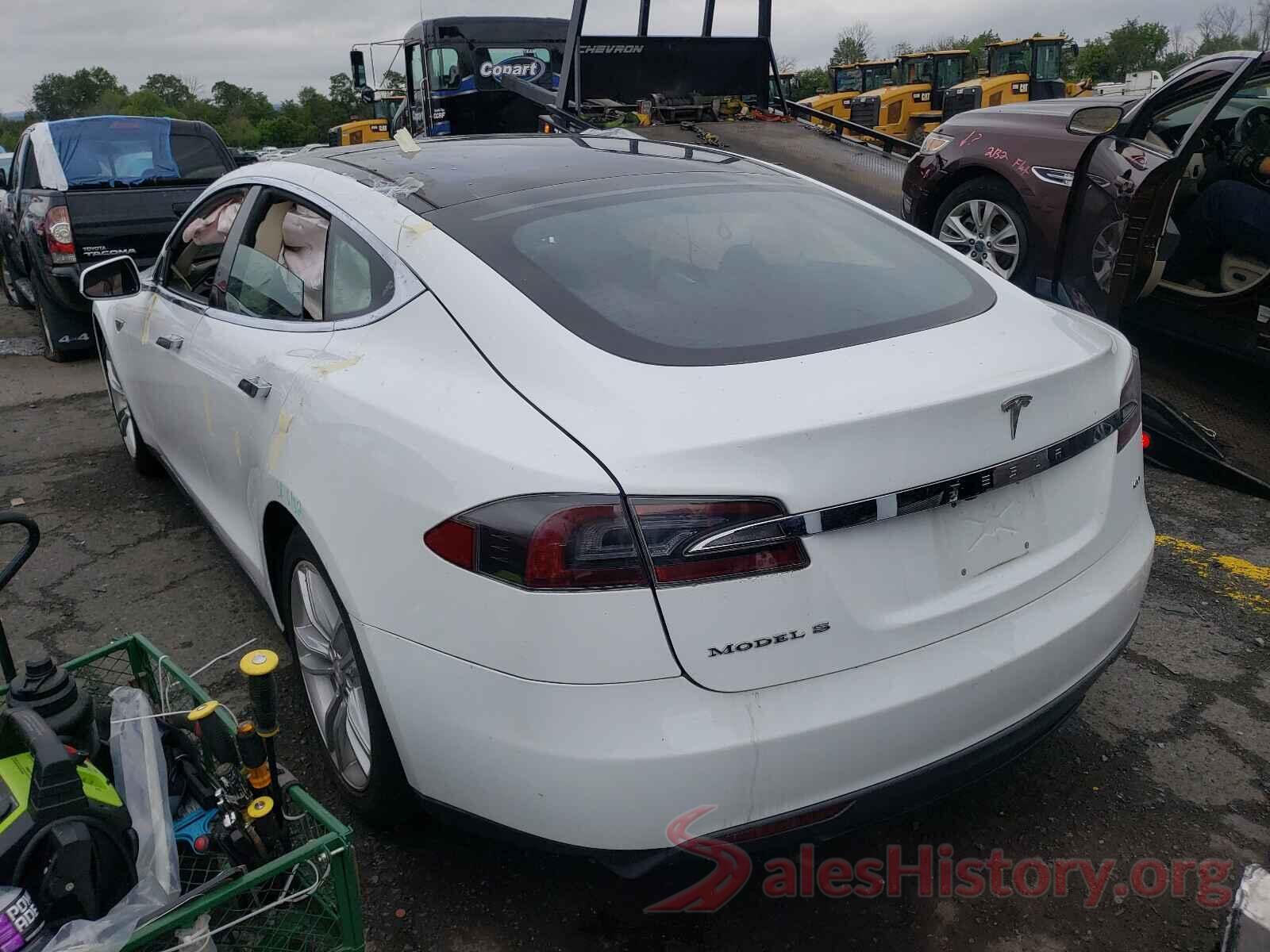 5YJSA1AG8DFP09225 2013 TESLA MODEL S