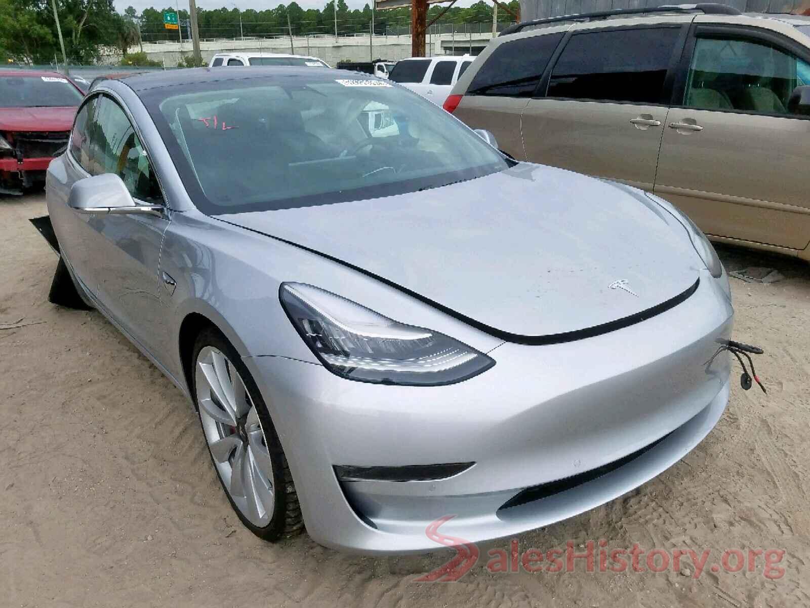 5YJ3E1EBXJF083339 2018 TESLA MODEL 3