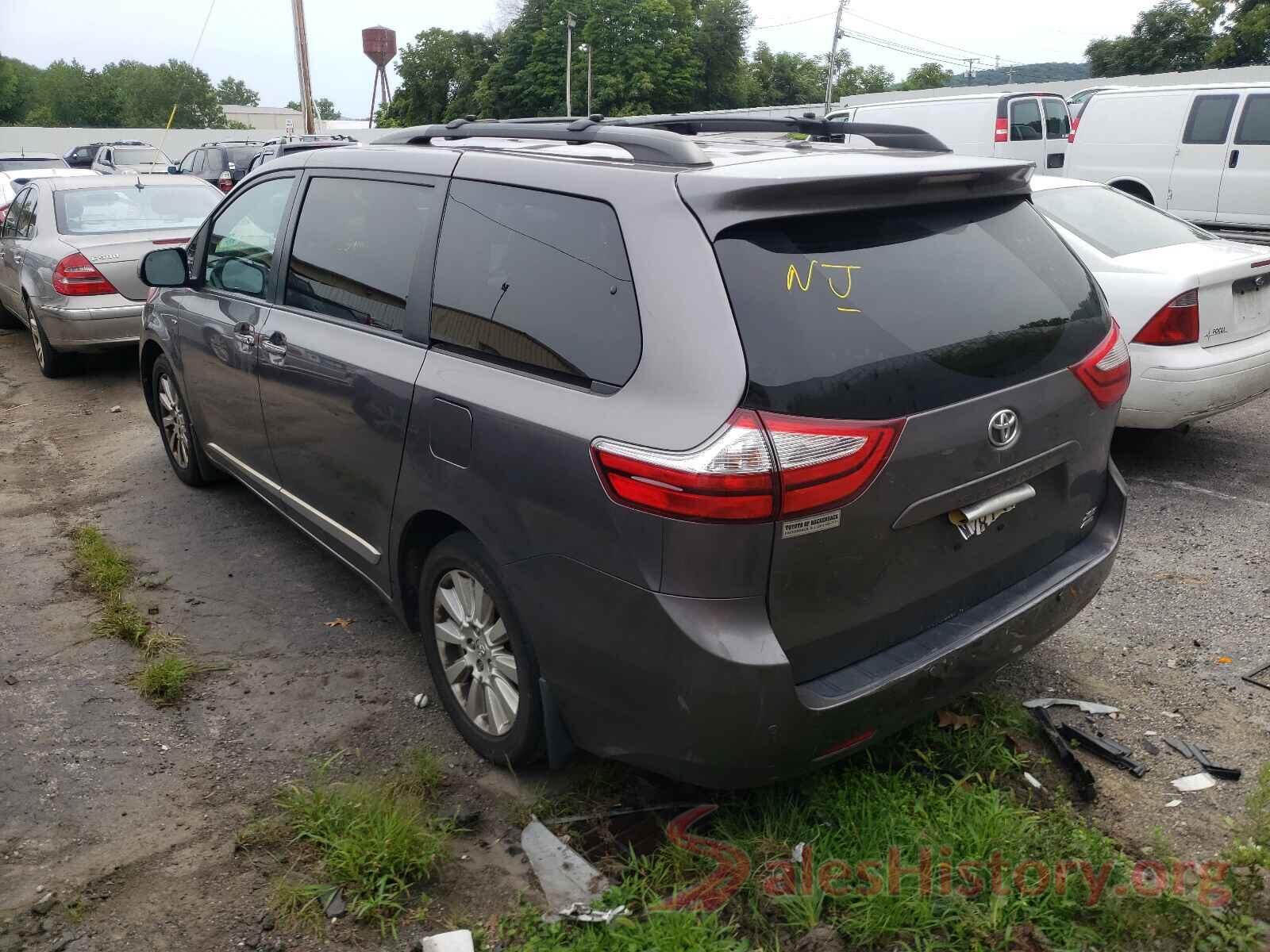 5TDDZ3DC0HS157579 2017 TOYOTA SIENNA