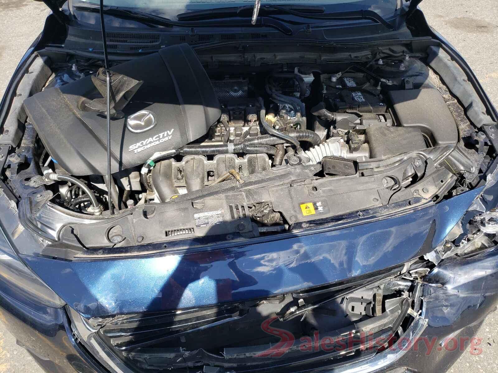 3MZBN1M34JM258103 2018 MAZDA 3