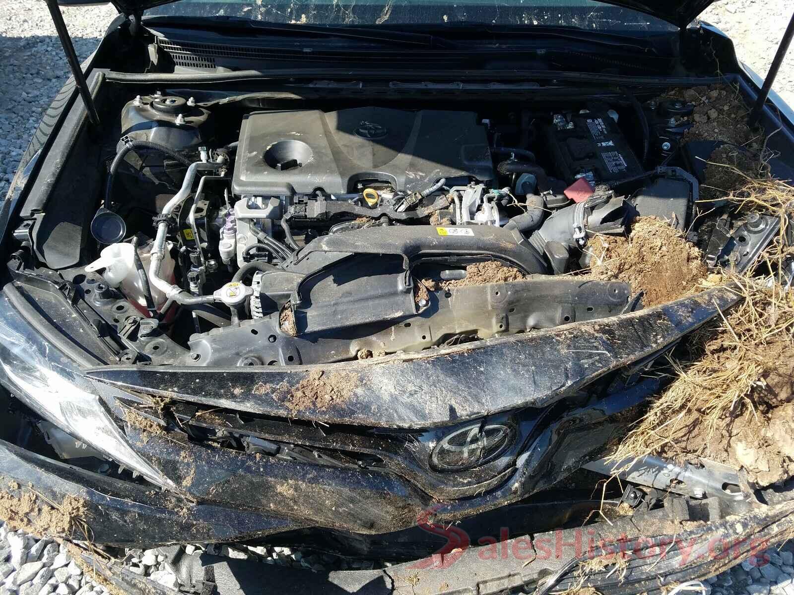 4T1B11HK8JU645471 2018 TOYOTA CAMRY