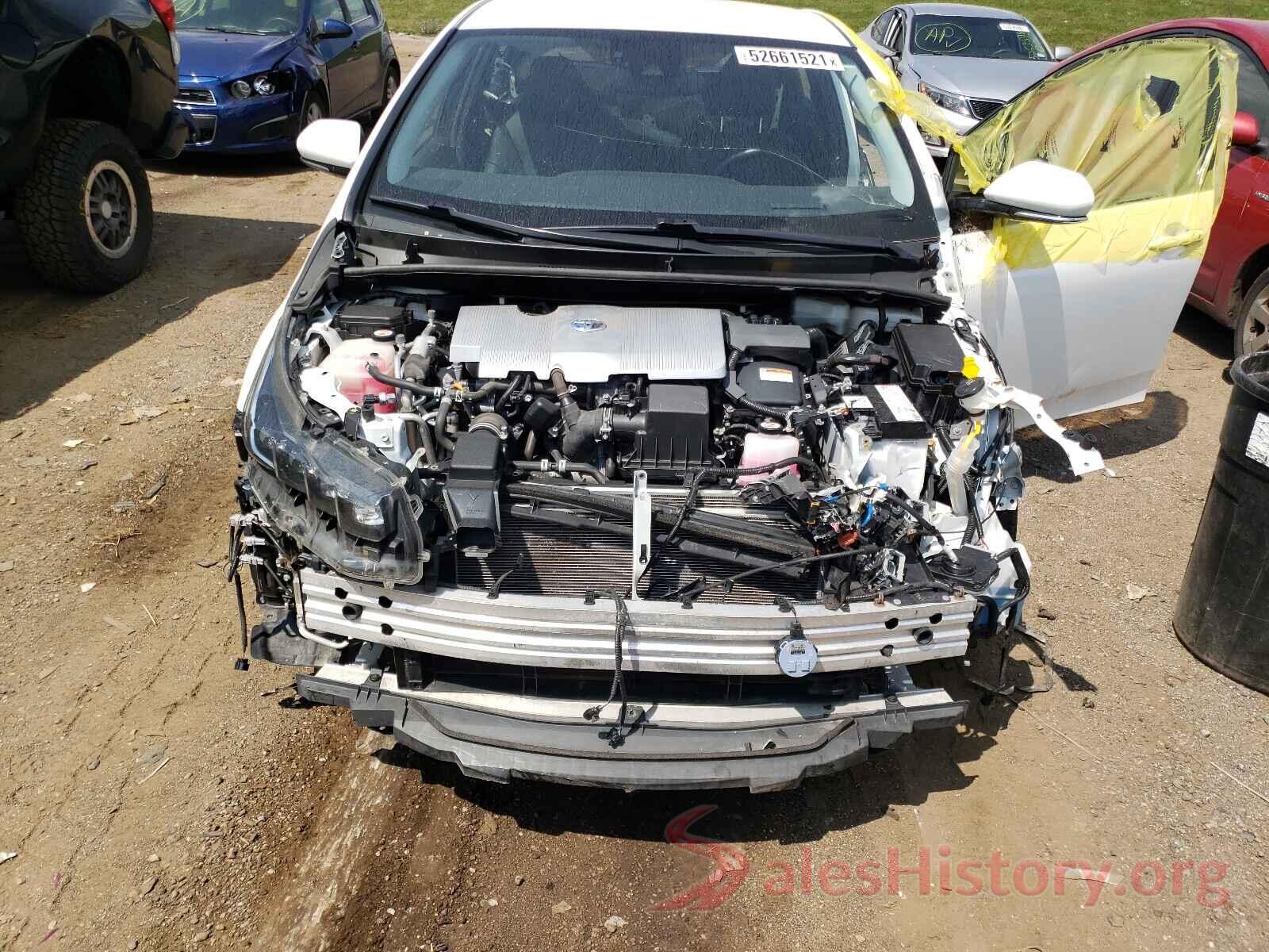 JTDKARFP8H3060228 2017 TOYOTA PRIUS