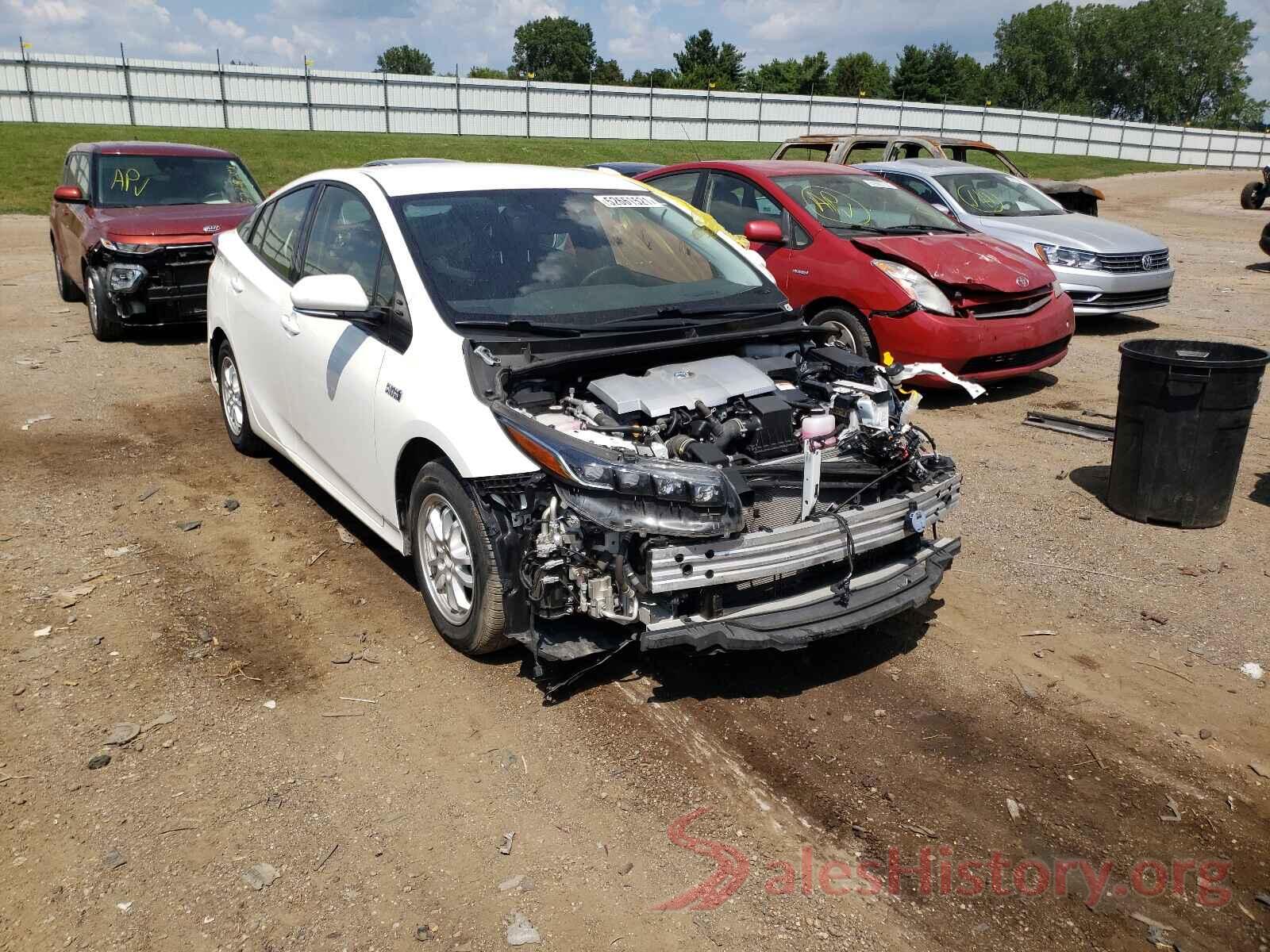 JTDKARFP8H3060228 2017 TOYOTA PRIUS