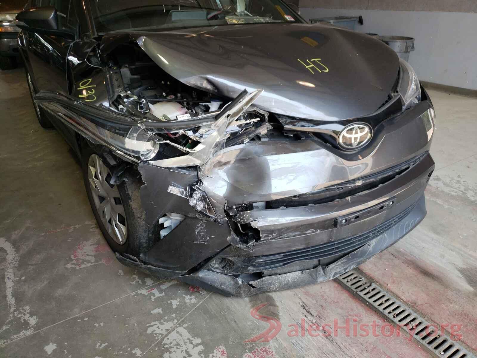 NMTKHMBX6KR071916 2019 TOYOTA C-HR