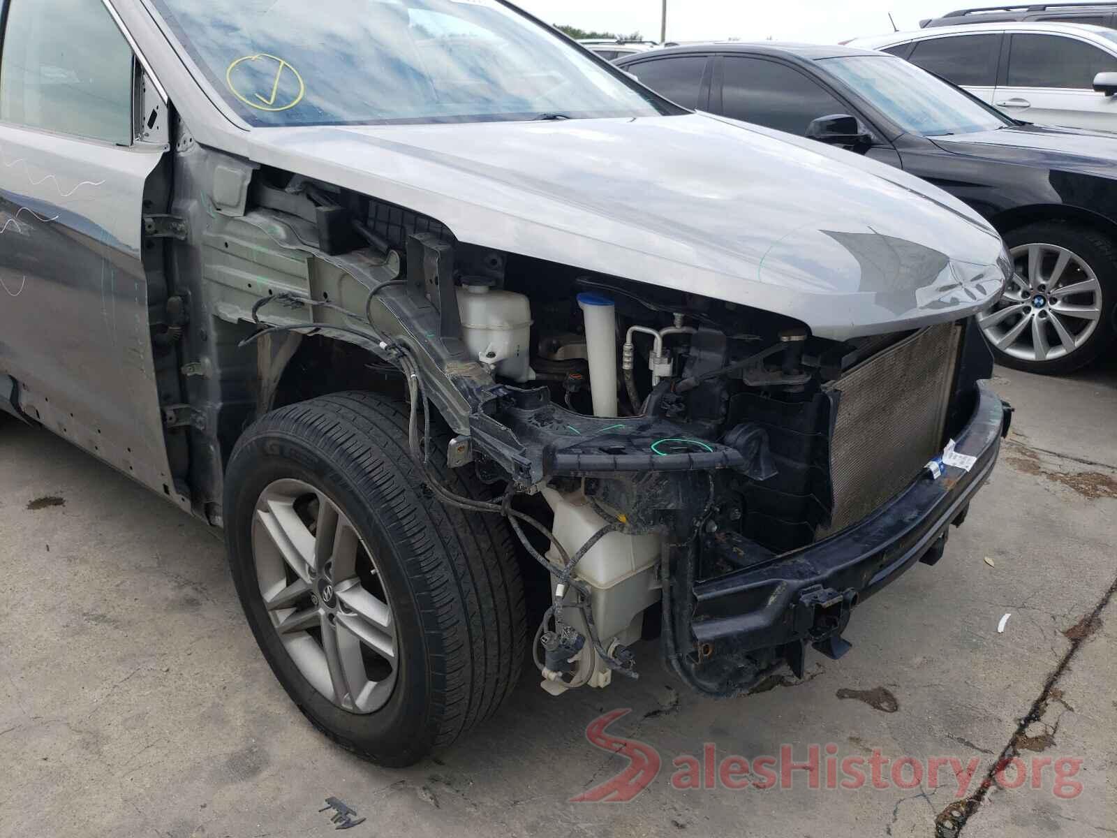 5XYZUDLB8JG566158 2018 HYUNDAI SANTA FE