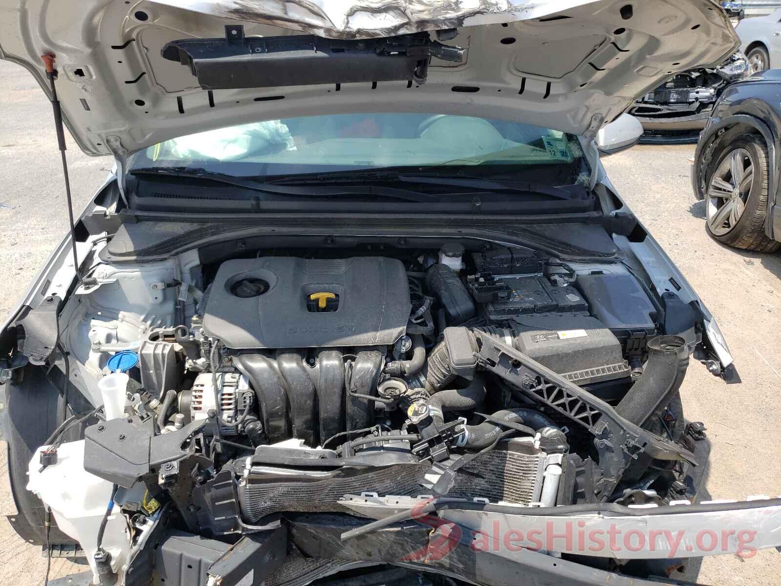 5NPD74LF8KH489550 2019 HYUNDAI ELANTRA