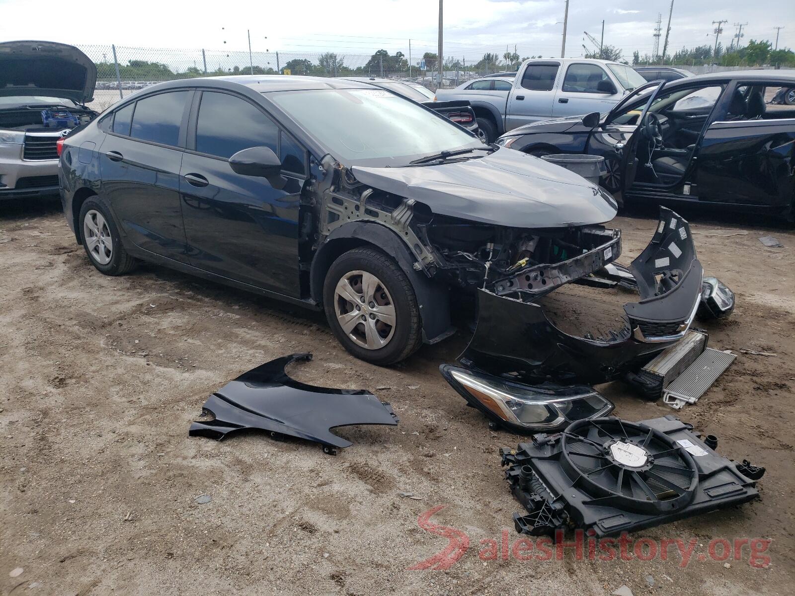 1G1BC5SM5J7102912 2018 CHEVROLET CRUZE