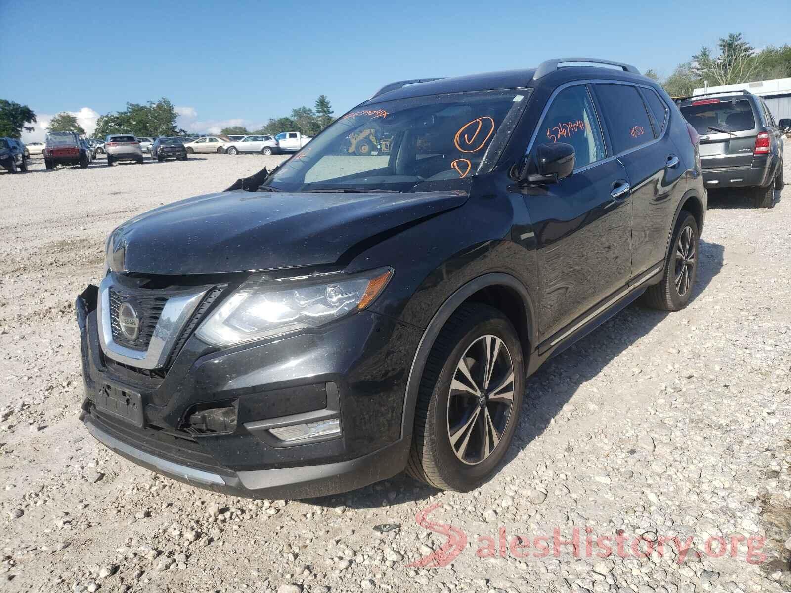 JN8AT2MV8JW304659 2018 NISSAN ROGUE