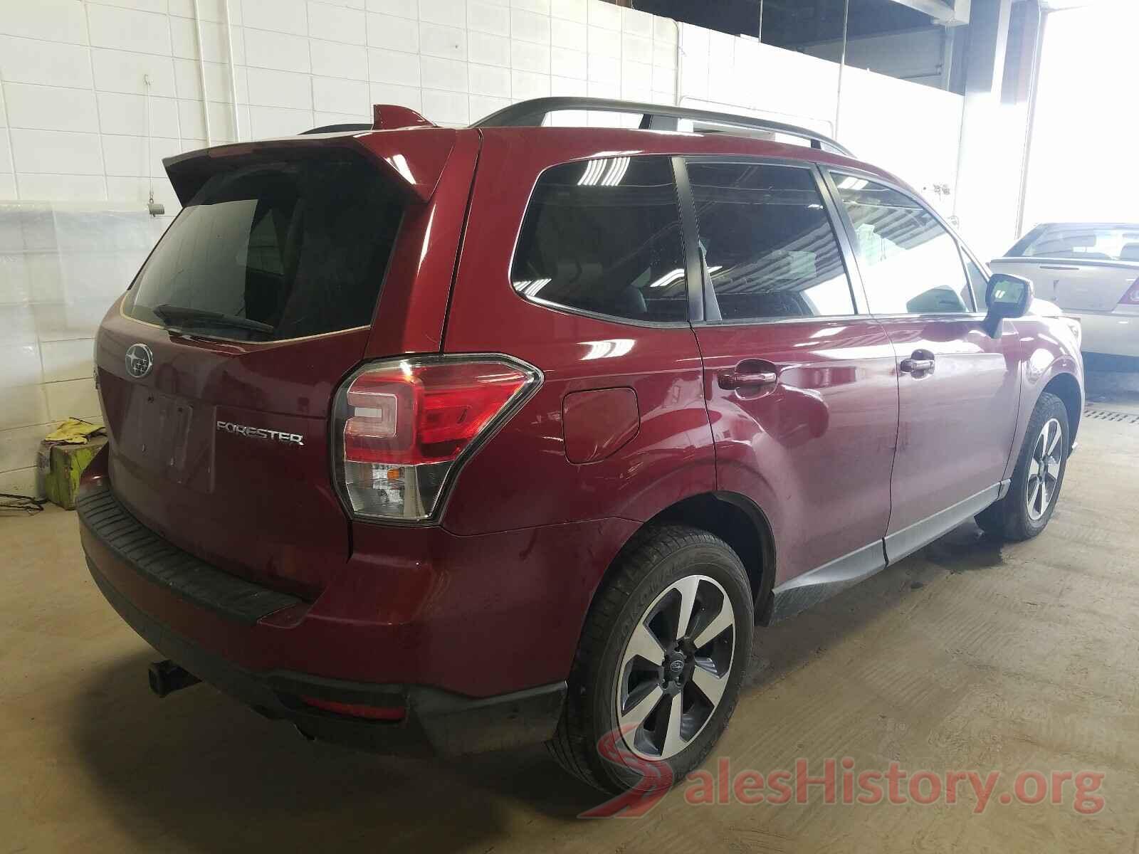 JF2SJAJC4JH502048 2018 SUBARU FORESTER