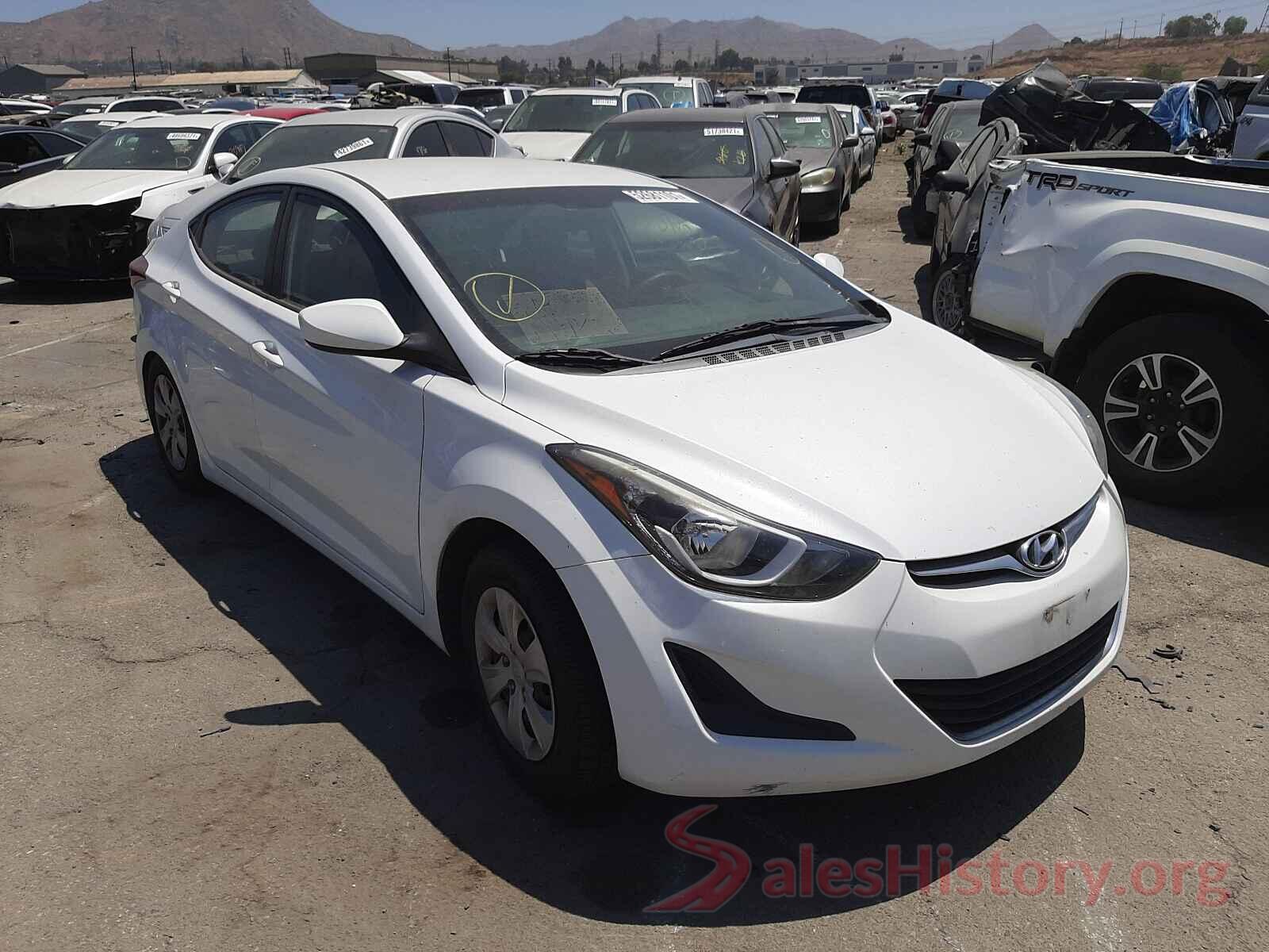 5NPDH4AE1GH696540 2016 HYUNDAI ELANTRA