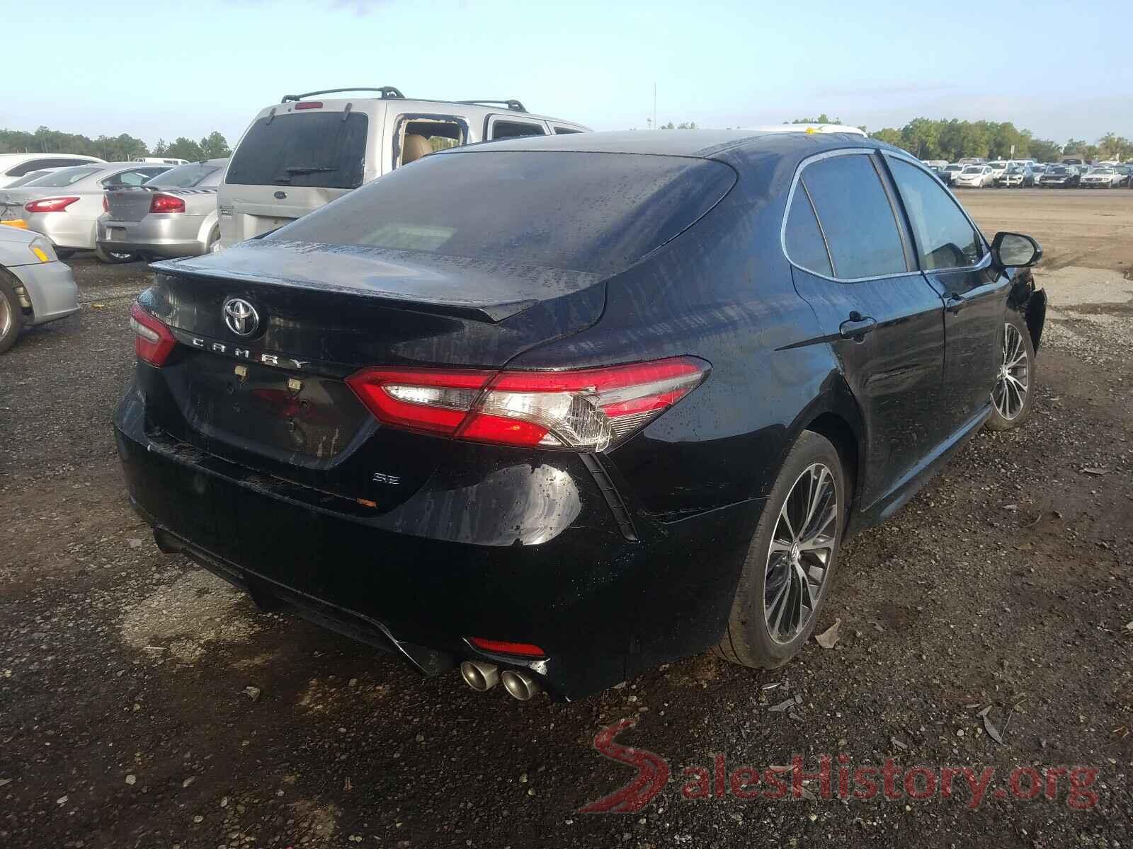 JTNB11HK3J3048573 2018 TOYOTA CAMRY