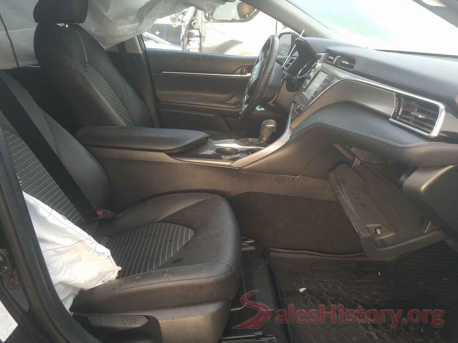 JTNB11HK3J3048573 2018 TOYOTA CAMRY