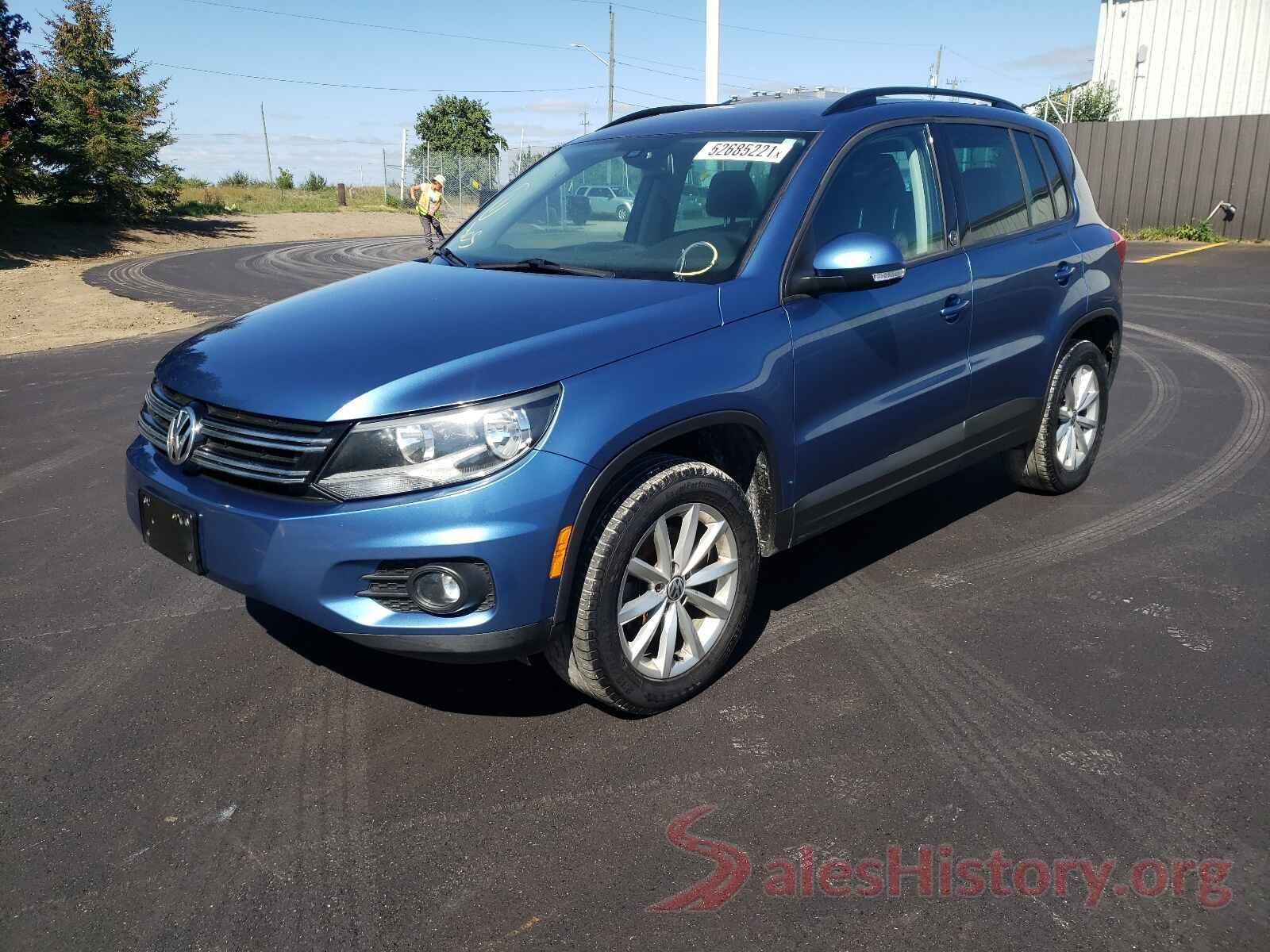 WVGNV7AX9HK023638 2017 VOLKSWAGEN TIGUAN