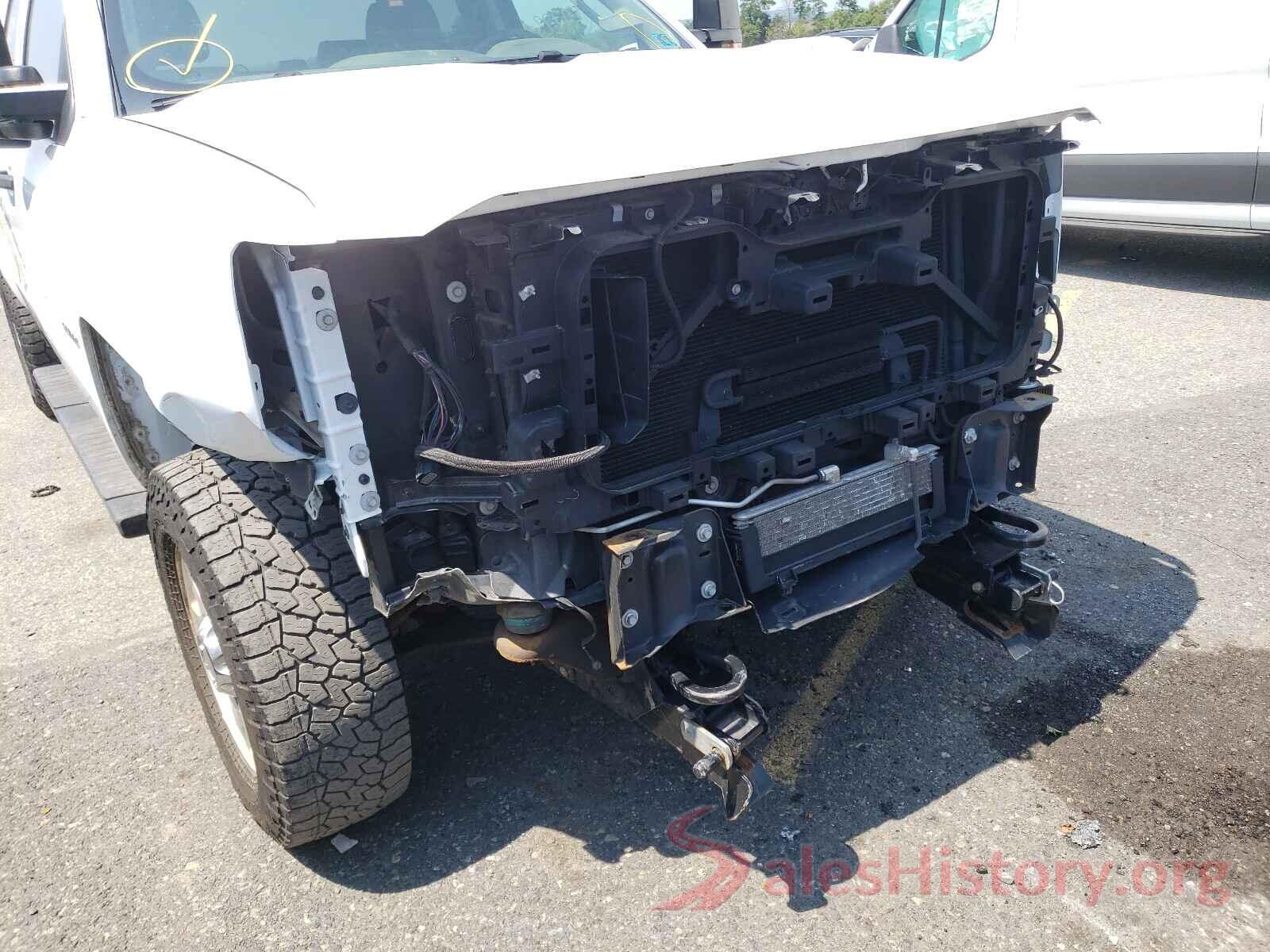 1GC2KUEGXJZ318978 2018 CHEVROLET SILVERADO