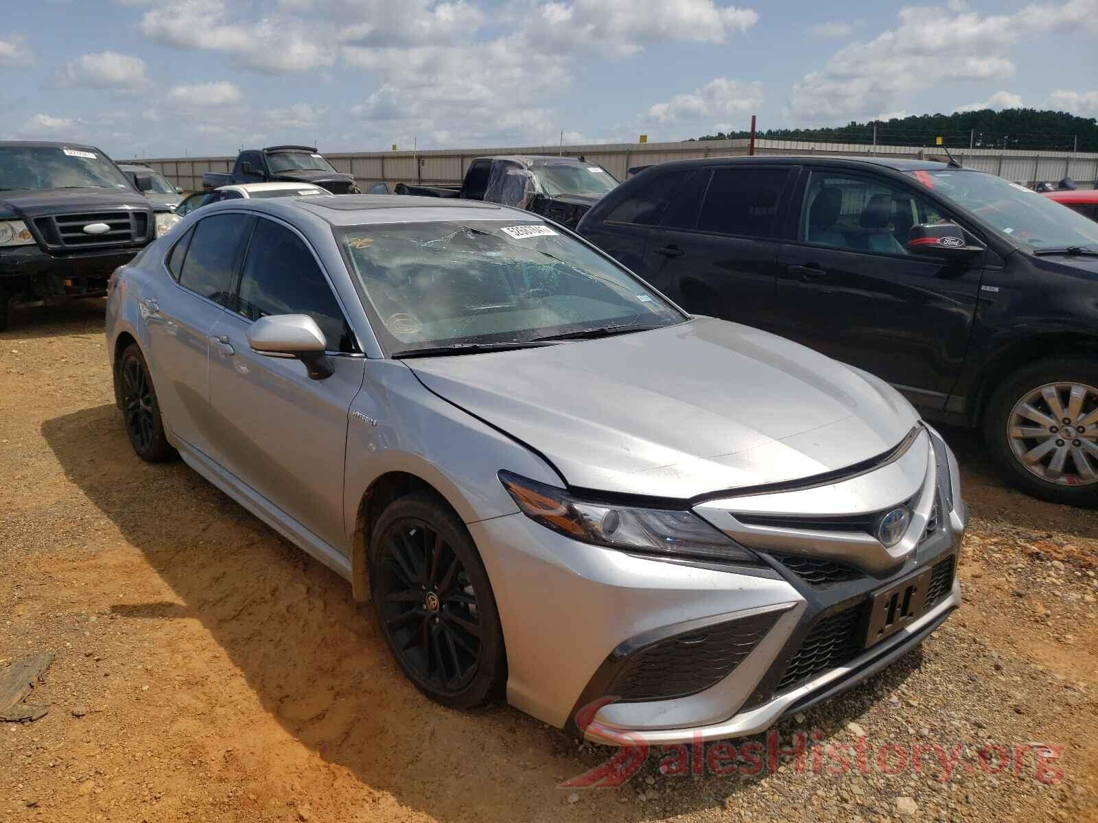 4T1K31AK3MU553581 2021 TOYOTA CAMRY