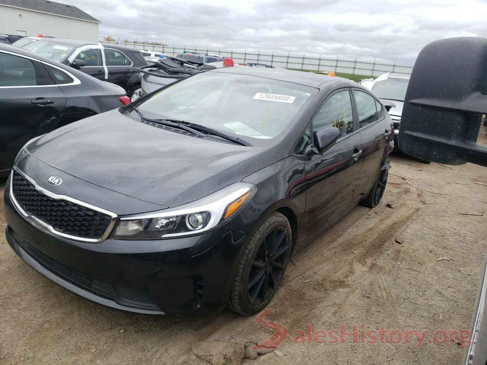 3KPFK4A74HE136738 2017 KIA FORTE