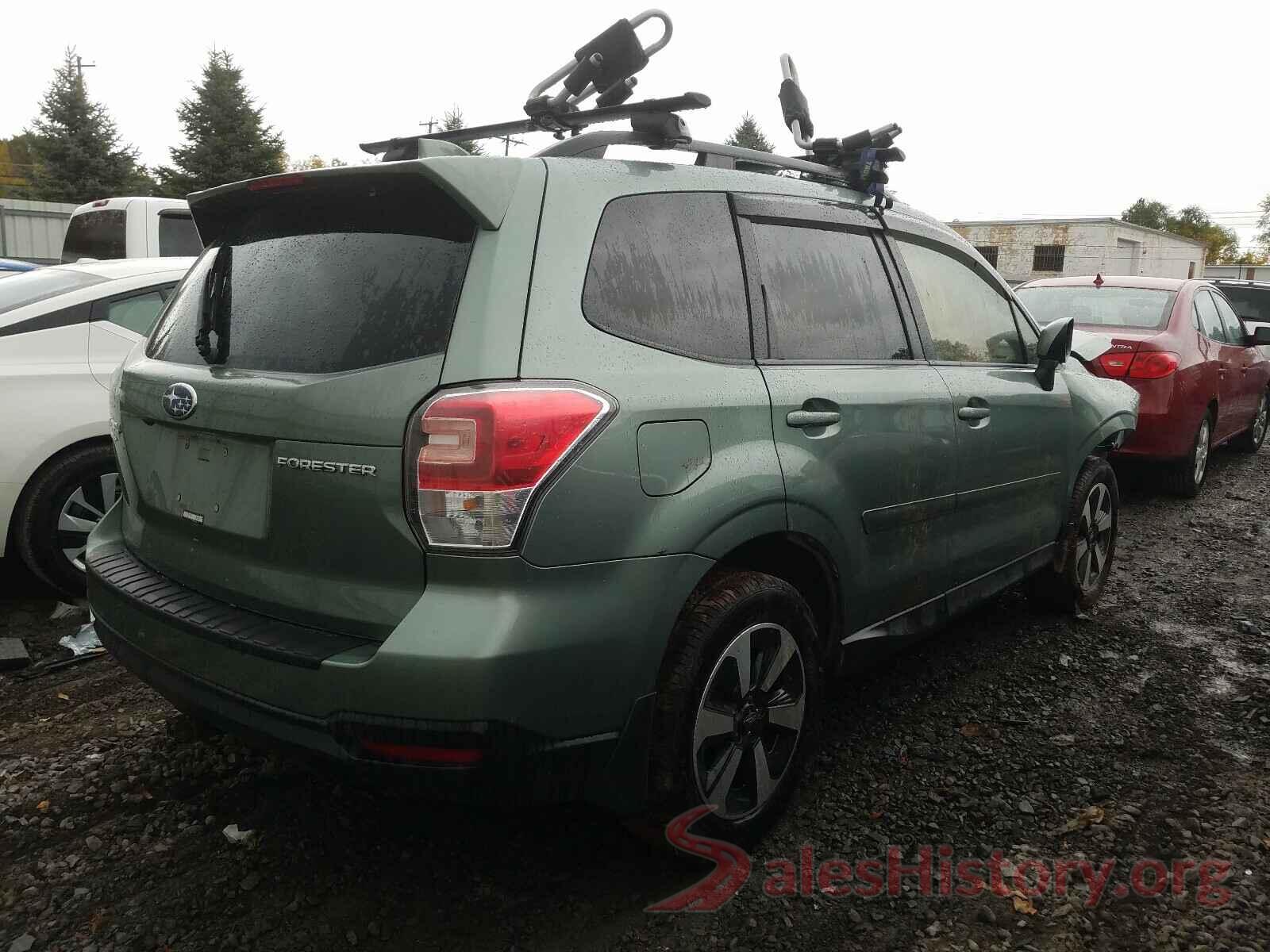 JF2SJAGC9JH489708 2018 SUBARU FORESTER