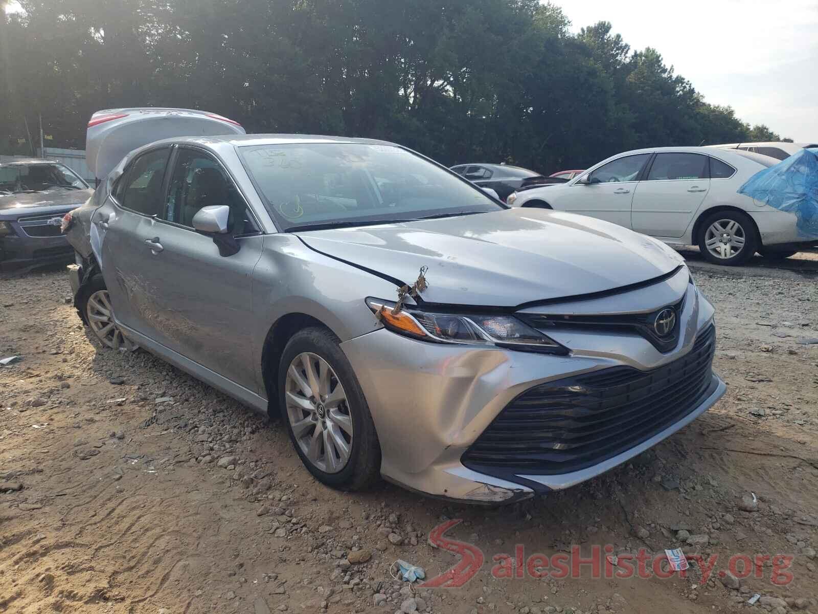 4T1B11HKXKU807487 2019 TOYOTA CAMRY