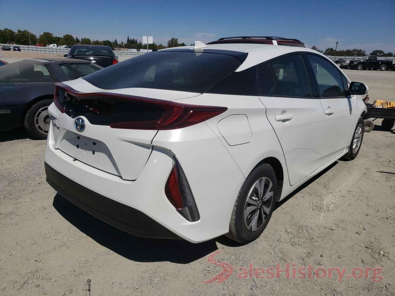 JTDKARFP4J3068526 2018 TOYOTA PRIUS