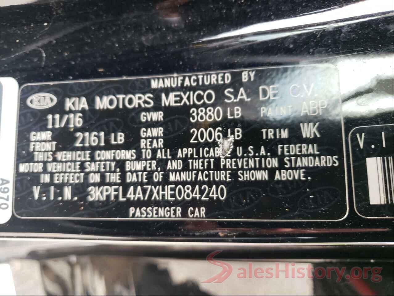 3KPFL4A7XHE084240 2017 KIA FORTE