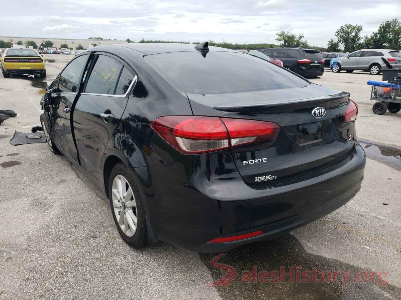 3KPFL4A7XHE084240 2017 KIA FORTE