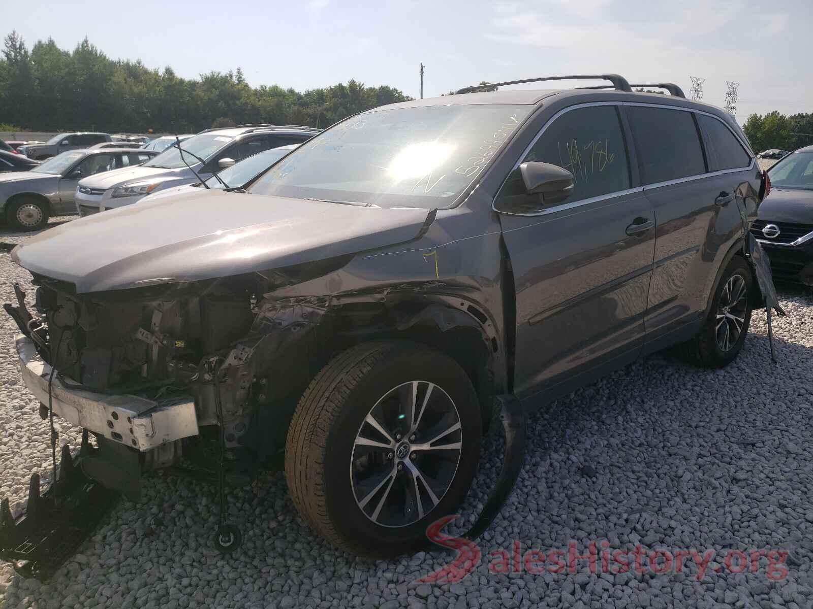 5TDZARFH2JS036826 2018 TOYOTA HIGHLANDER