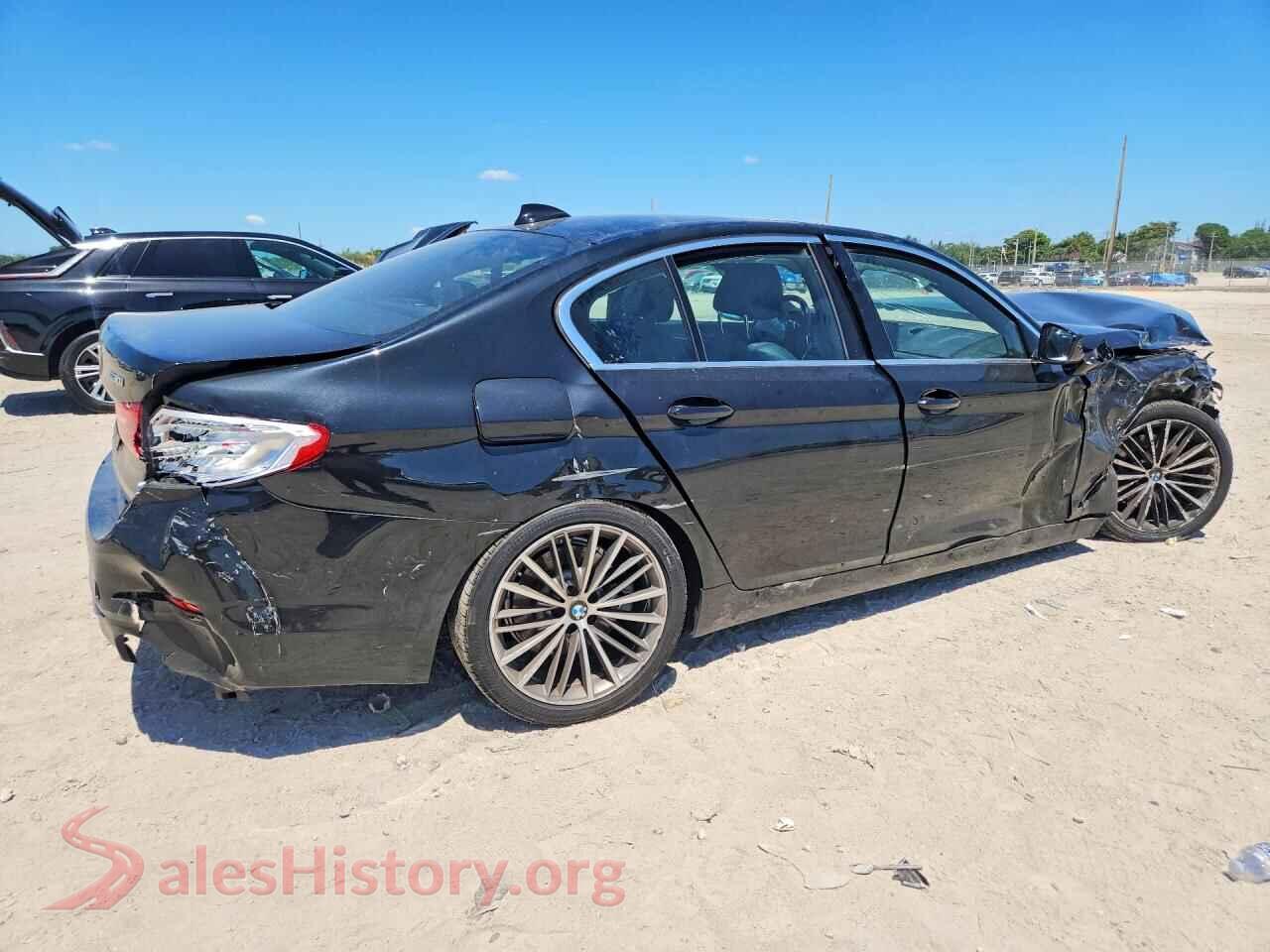 2019 BMW 5 SERIES VIN WBAJA7C53KG912842, right side view
