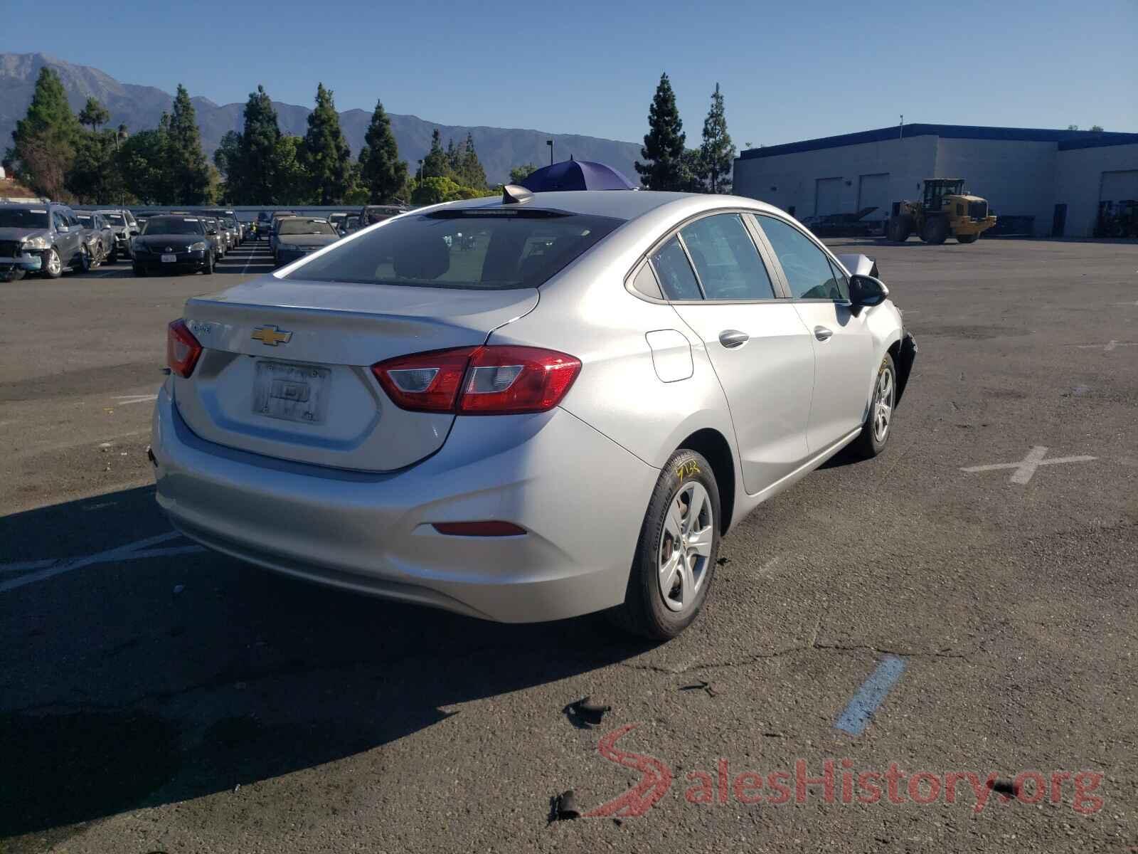 1G1BC5SM4J7226752 2018 CHEVROLET CRUZE